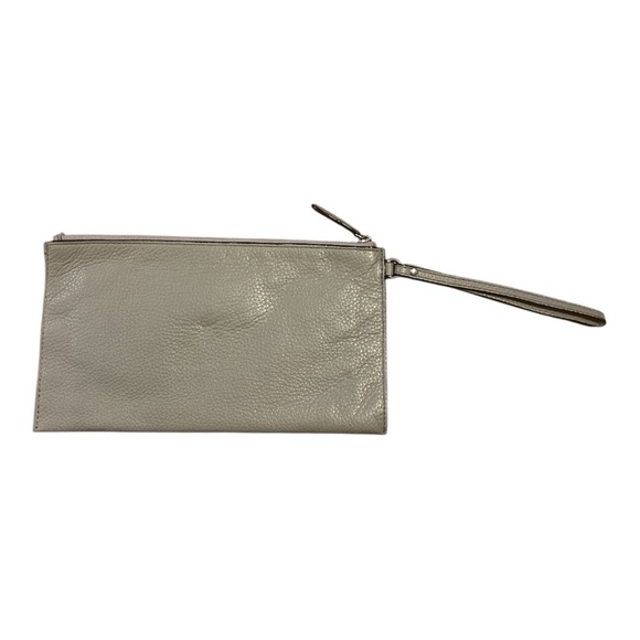 MICHAEL KORS wristlet - Picture 2 of 4